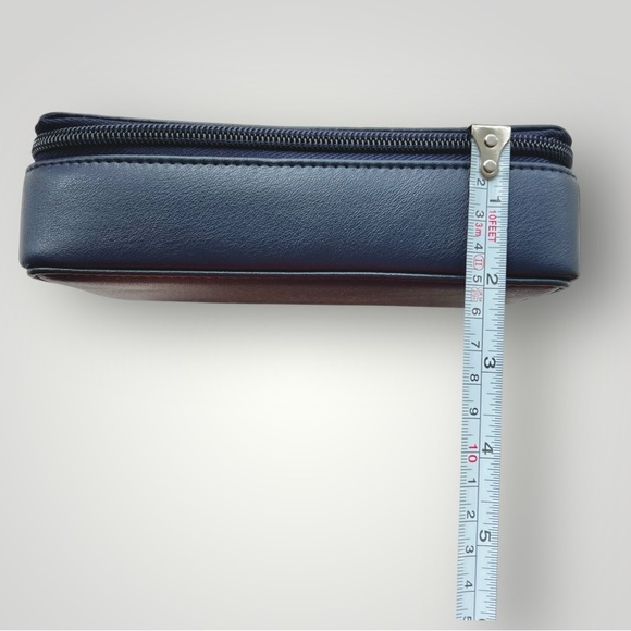 MISSONI Delta One First Class Amenity Kit Sealed Unopened Travel Navy New - Picture 8 of 15